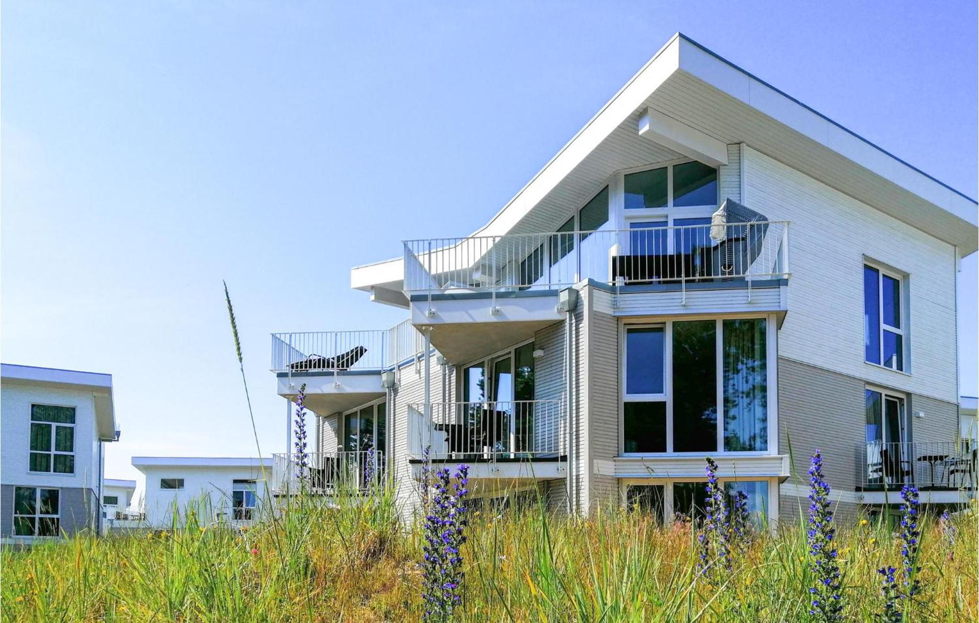 Duenenvilla Deluxe Lubeck Exterior photo